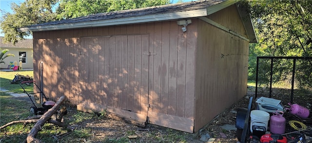 view of outbuilding