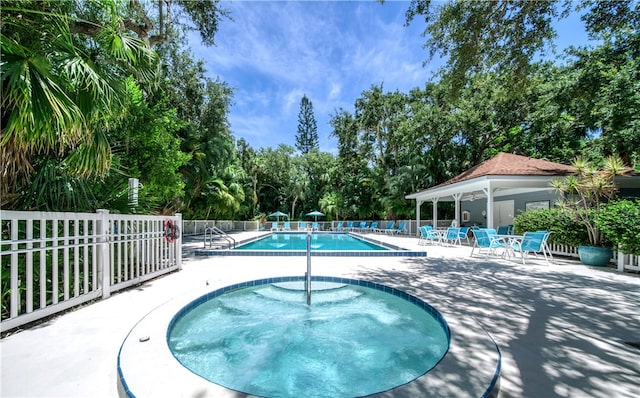 8820 Lakeside Cir, Vero Beach, FL 32963 - photo 3