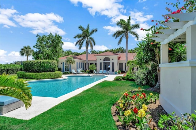 280 Seabreeze Ct, Vero Beach, FL 32963 - pool featuring a patio area and a lawn