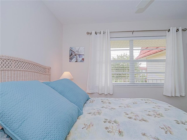 bedroom featuring ceiling fan