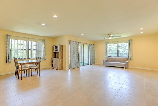 Listing photo 2 - caption unavailable