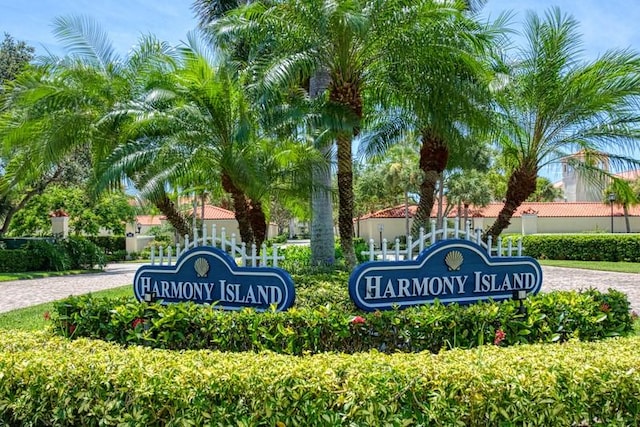 5060 Harmony Cir Unit 307, Vero Beach, FL 32967 - view of community / neighborhood sign