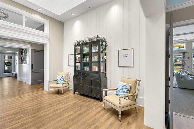 sitting room with recessed lighting and wood finished floors