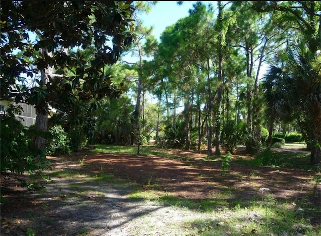 Listing photo 2 for 797 Hampton Woods Ln SW, Vero Beach FL 32962