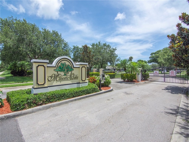 2540 12th Sq SW, Vero Beach, FL 32968 - community / neighborhood sign with a gate