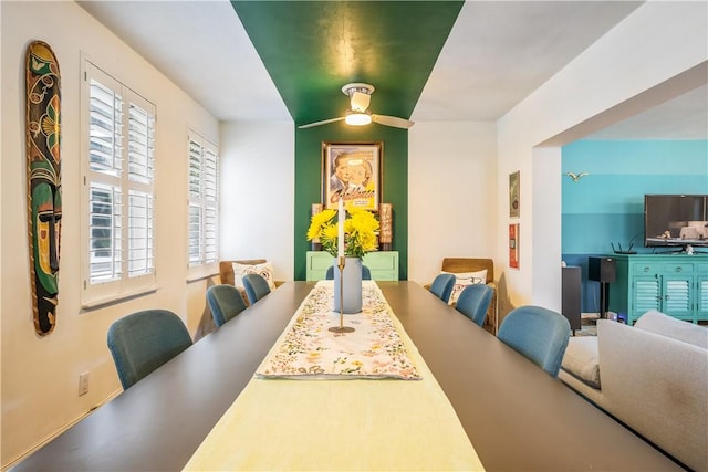 3050 11th Ave, Vero Beach, FL 32960 - dining room featuring a ceiling fan