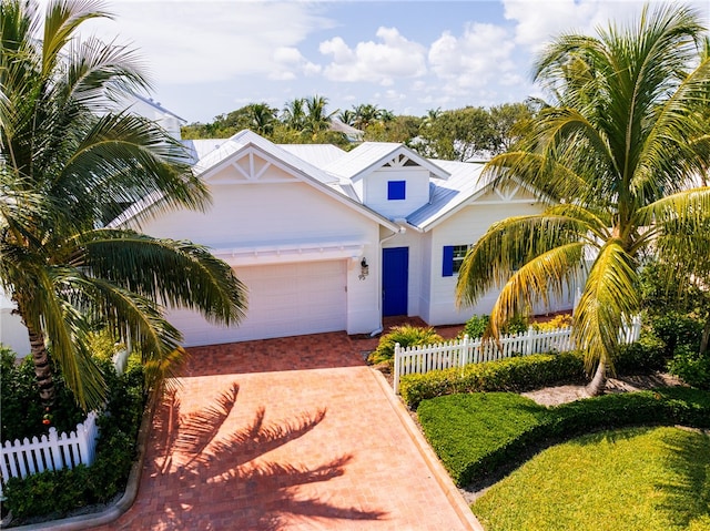 view of front of house featuring a garage