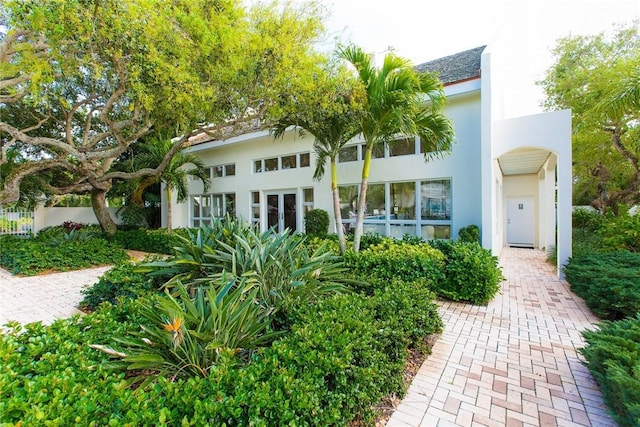 8409 Red Bay Ct Unit 8409, Vero Beach, FL 32963 - view of front facade with stucco siding