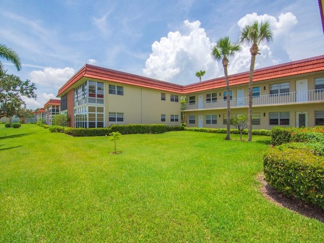 69 Royal Oak Ct Unit 105, Vero Beach, FL 32962 - photo 1