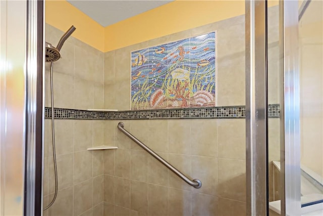 5688 Riverboat Cir SW, Vero Beach, FL 32968 - full bathroom featuring tiled shower