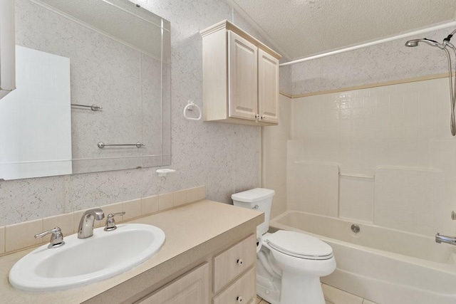 full bathroom with shower / bathtub combination, vanity, and toilet