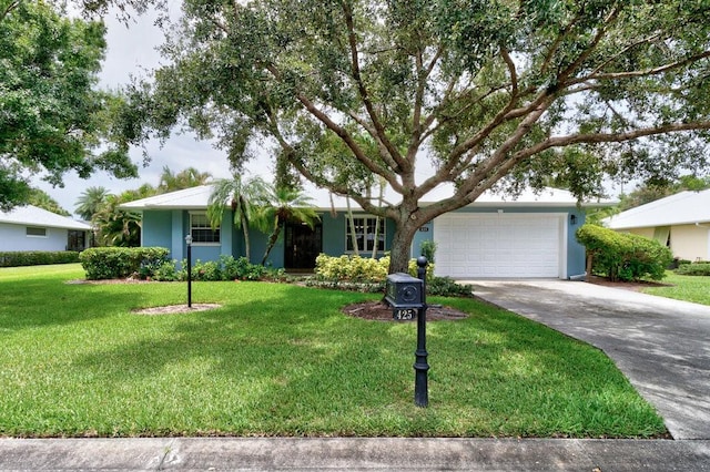 425 Greystone Ct SW, Vero Beach, FL 32968 - photo 1