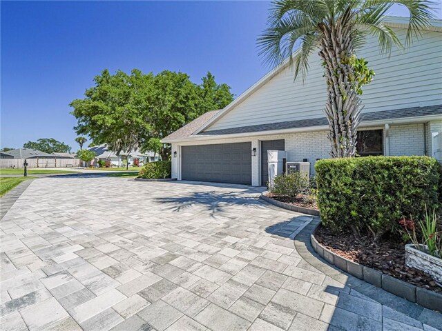 988 Spanish Wells Dr, Melbourne, FL 32940