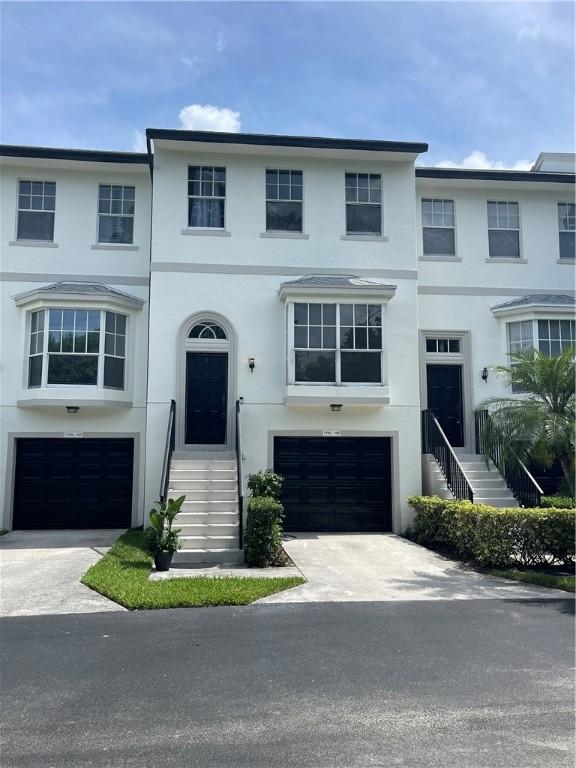 1755 42nd Sq Unit 102, Vero Beach, FL 32960 - photo 2