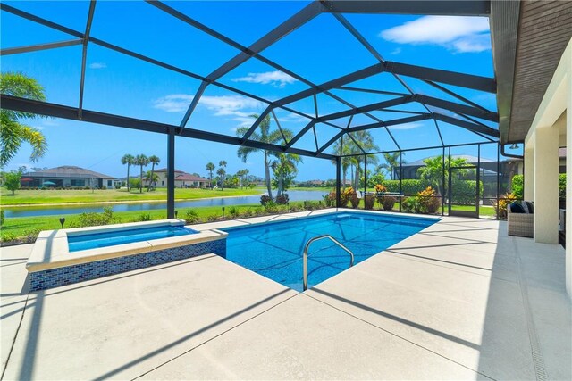 6354 Arcadia Sq, Vero Beach, FL 32966 - swimming pool featuring a patio, a water view, an in-ground hot tub, and a lanai