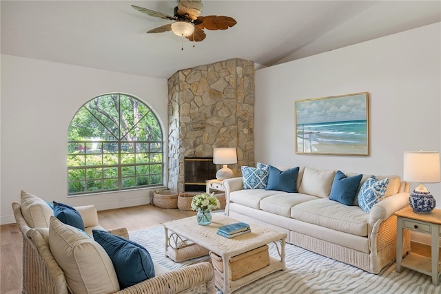 725 Wentworth St, Sebastian, FL 32958 - living area featuring lofted ceiling, wood finished floors, and ceiling fan
