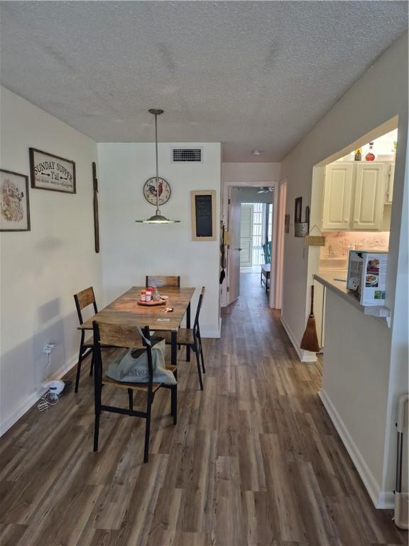 108 Spring Lake Ct Unit 204, Vero Beach, FL 32962 - photo 5