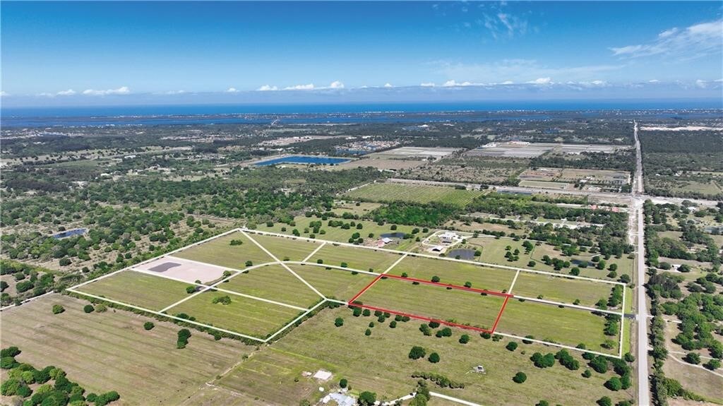6955 71st Ct, Vero Beach, FL 32967 - photo 1