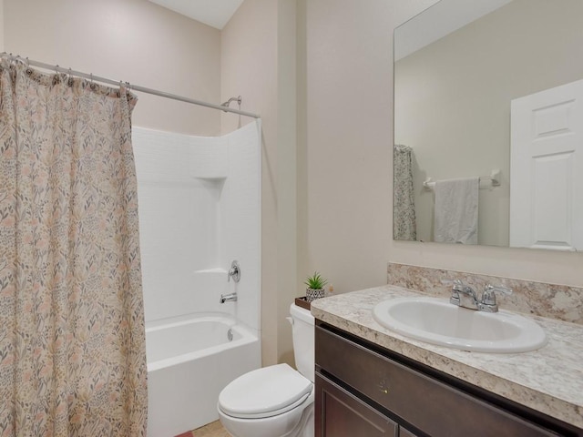 2641 Crowned Eagle Cir SW, Vero Beach, FL 32962 - full bathroom with vanity and shower / bathtub combination with curtain