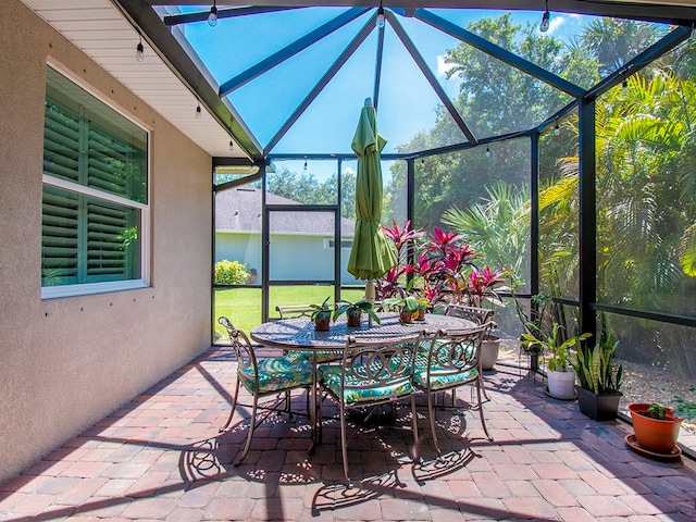 view of sunroom / solarium