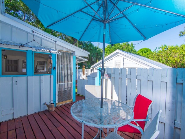 view of wooden deck