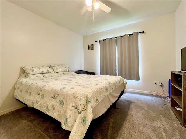 bedroom featuring carpet floors and ceiling fan