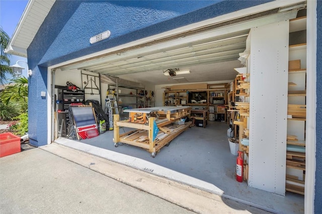 3612 2nd St SW, Vero Beach, FL 32968 - view of garage