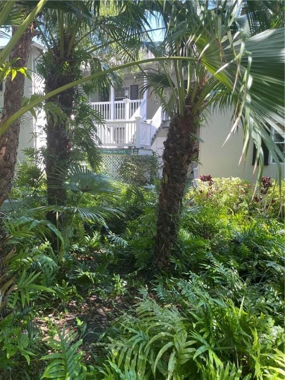 1275 Winding Oaks Cir E Unit 702, Vero Beach, FL 32963 - view of yard