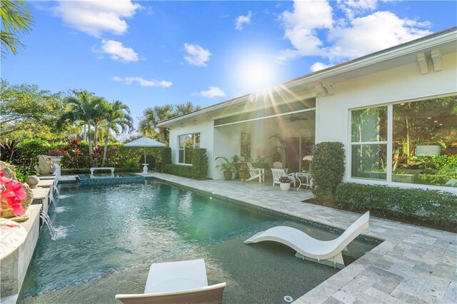 202 Strand Sq, Vero Beach, FL 32963 - outdoor pool with a patio area