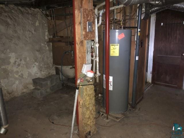 utilities featuring gas water heater