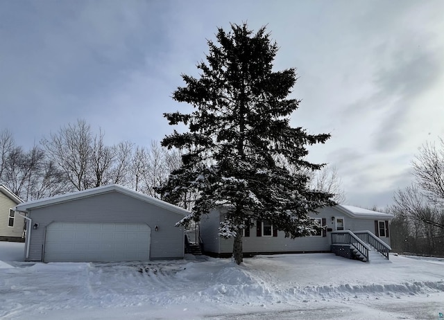 view of front of home featuring a garage