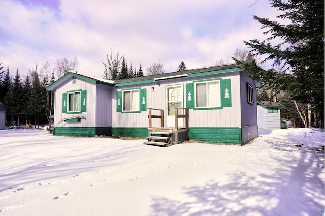 view of manufactured / mobile home