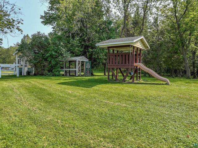 view of yard featuring a playground