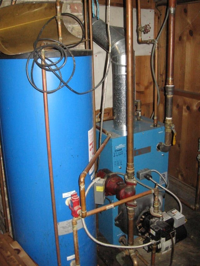 21 White St, Ely, MN 55731 - utility room featuring a heating unit