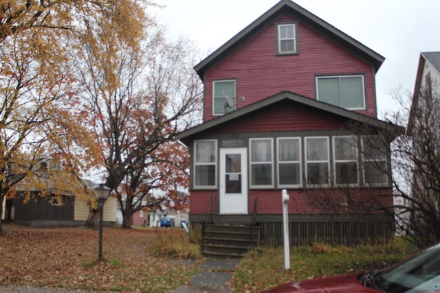 122 N 64th Ave W, Duluth, MN 55807 - view of front of home with a sunroom
