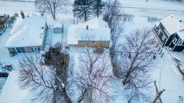 818 Douglas Ave, Eveleth, MN 55734 - view of snowy aerial view