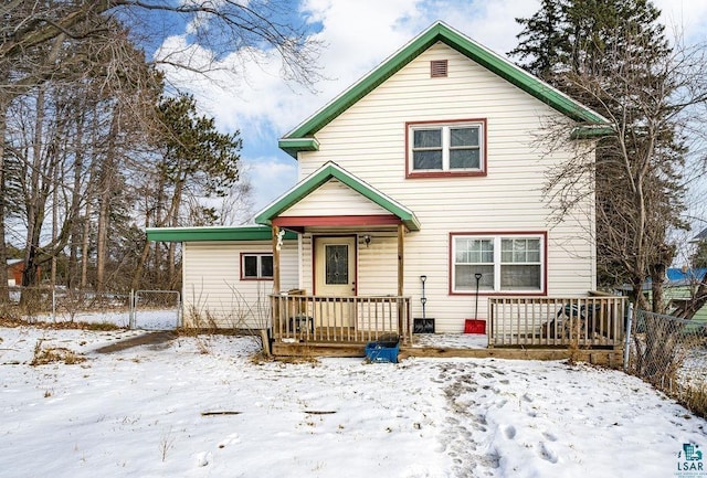 view of front of house