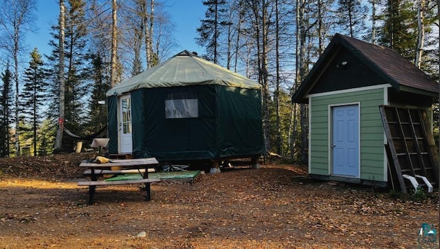 view of outbuilding