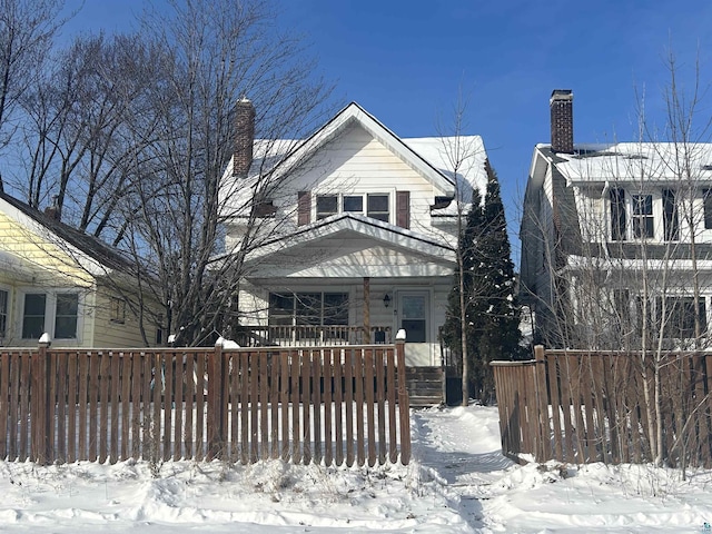 view of front of home