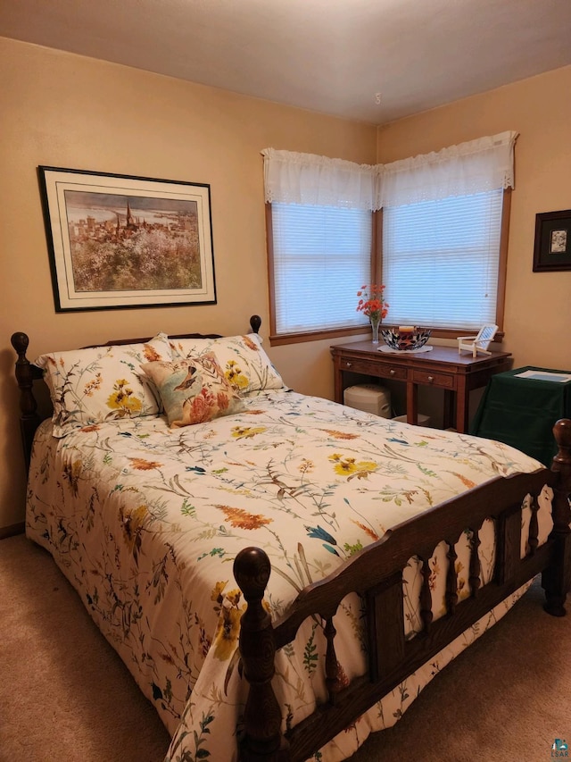 bedroom featuring carpet flooring