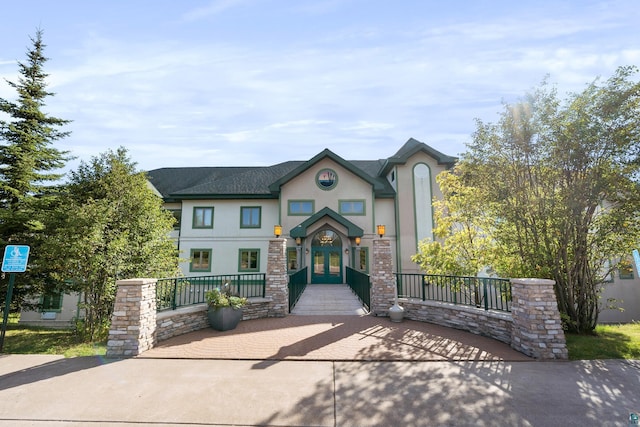 view of front of property featuring french doors