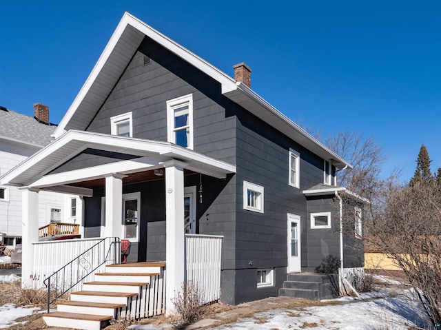 view of front of house with a porch