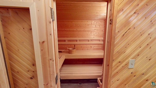 view of sauna / steam room