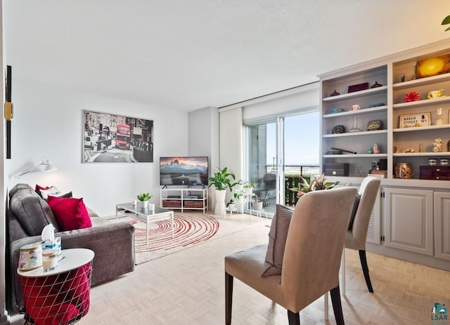 410 Groveland Ave Unit 1203, Minneapolis, MN 55403 - view of living area