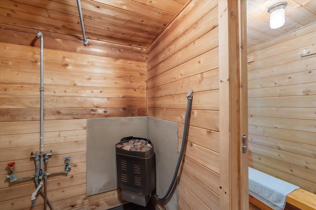 5729 Puncher Point Rd, Tower, MN 55790 - sauna with wood ceiling and wooden walls