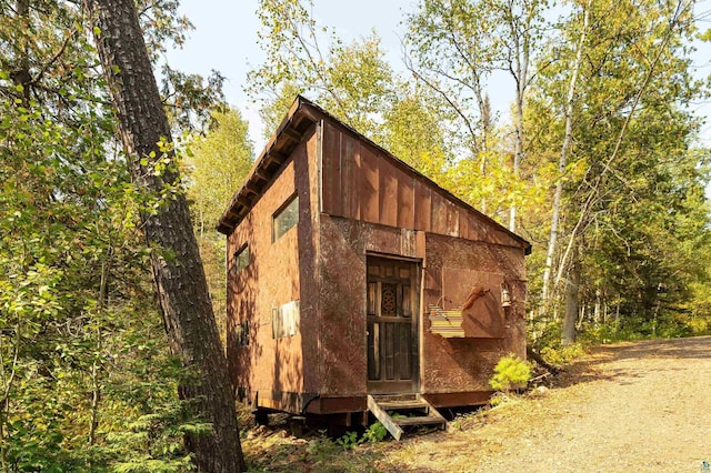 879 Clearwater Rd, Grand Marais, MN 55604 - view of outbuilding with an outdoor structure