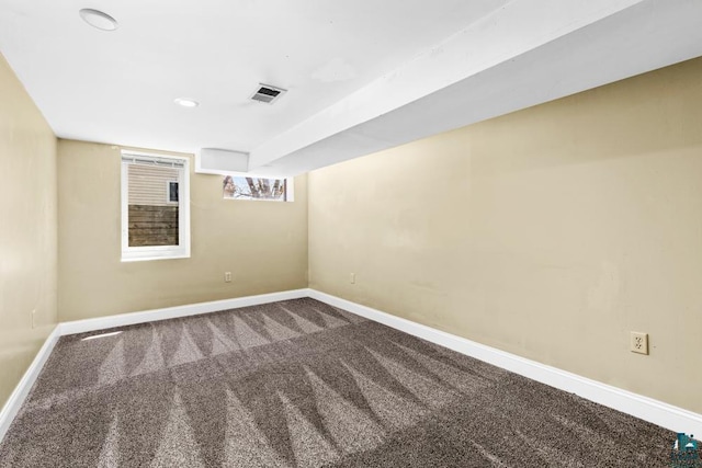 2106 Piedmont Ave, Duluth, MN 55811 - empty room featuring carpet flooring and baseboards