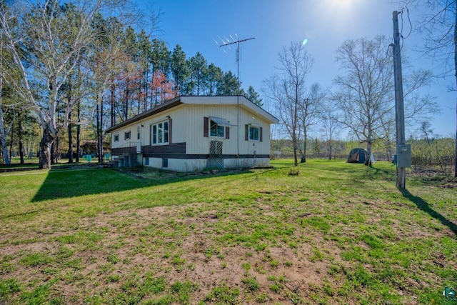4538 Bass Lake Rd, Gilbert, MN 55741 - view of side of property with a yard