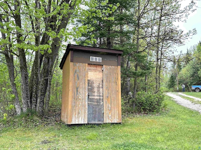 1529 Riddell Rd, Cook, MN 55723 - view of shed