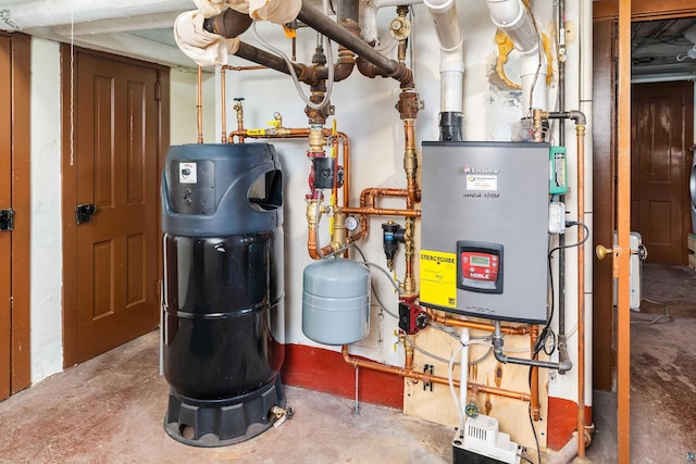 1203 E 11th St, Duluth, MN 55805 - utility room with tankless water heater